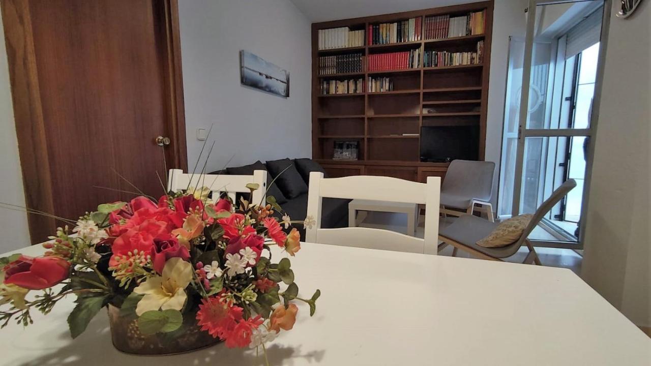 Wish Suite Plaza Nueva Севилья Экстерьер фото
