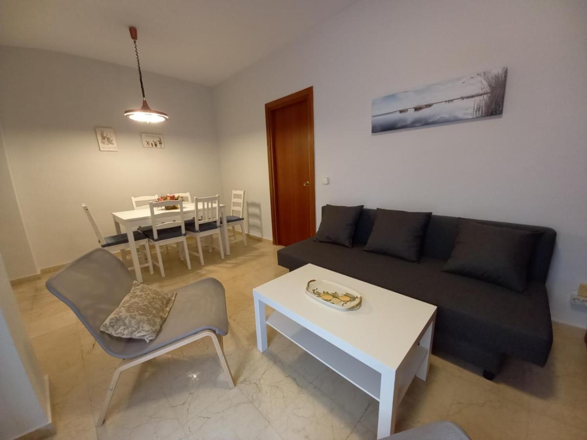 Wish Suite Plaza Nueva Севилья Экстерьер фото
