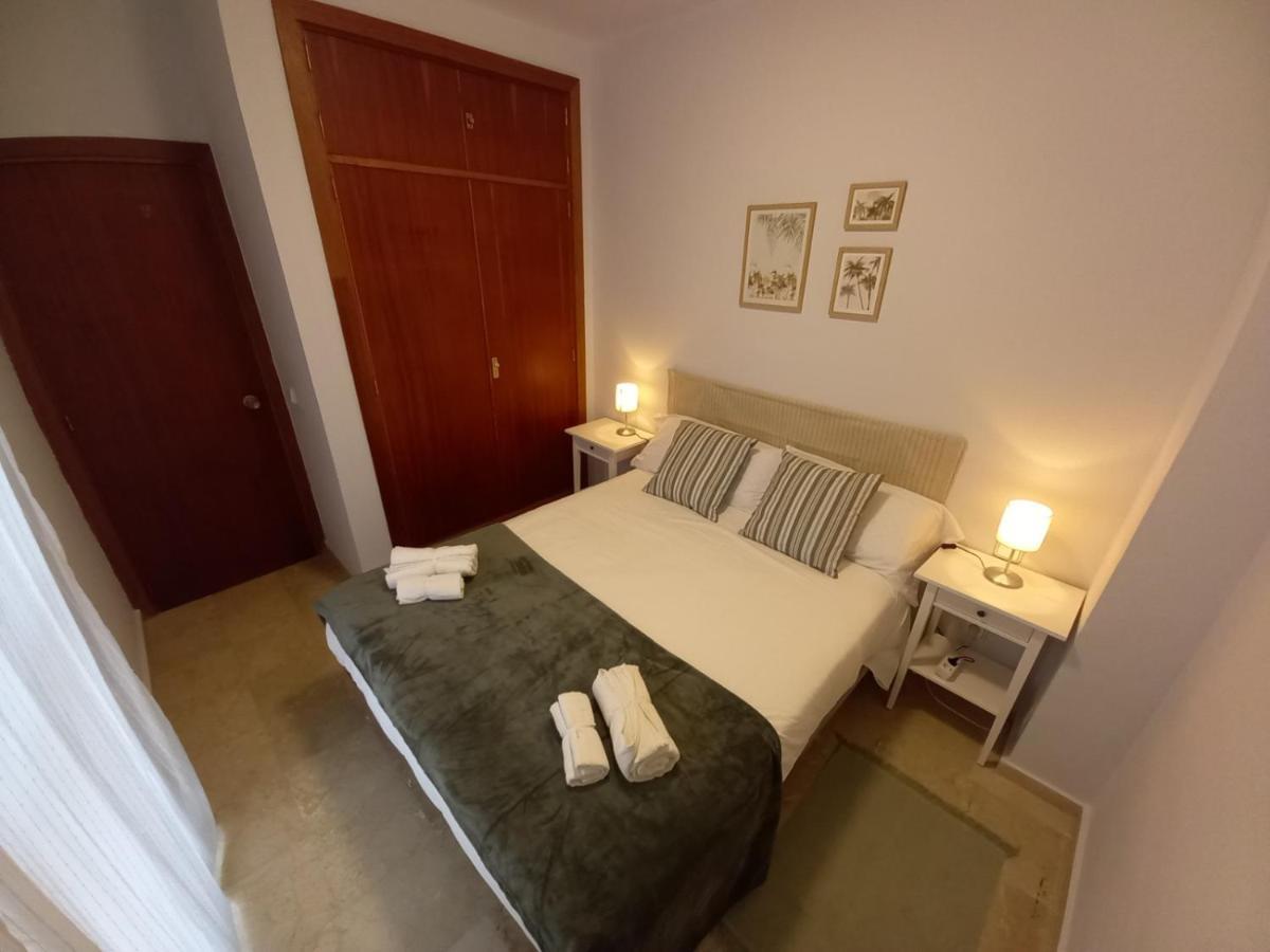 Wish Suite Plaza Nueva Севилья Экстерьер фото