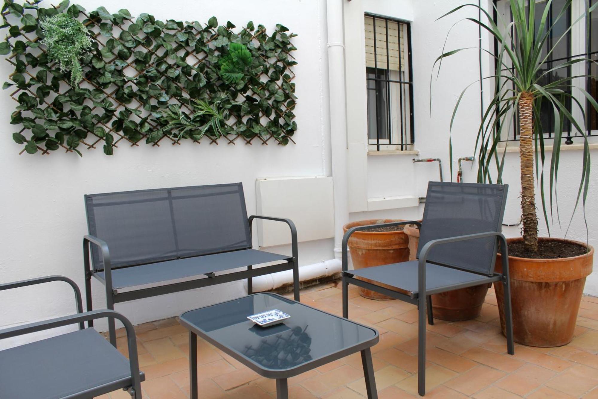 Wish Suite Plaza Nueva Севилья Экстерьер фото